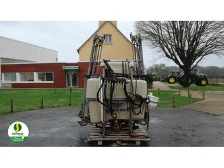 Mounted sprayer Aguirre 800L - 1