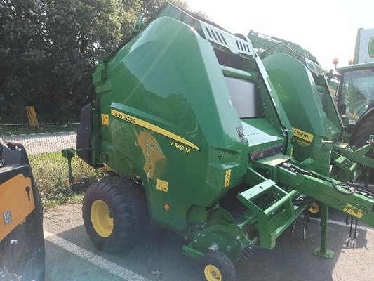 Round baler John Deere V461M - 1