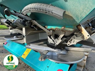 Fertiliser spreader Sky DX30+ - 3