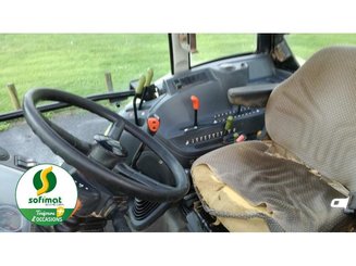 Farm tractor Claas AXOS340 - 4
