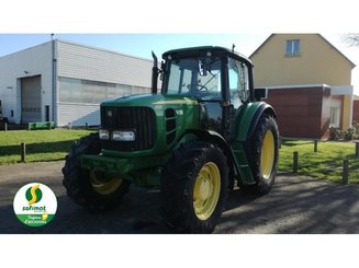 Farm tractor John Deere 6530 - 1