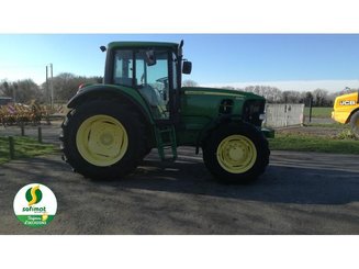 Farm tractor John Deere 6530 - 2