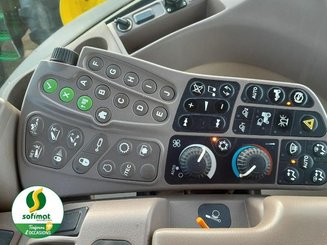 Farm tractor John Deere 8360R - 8