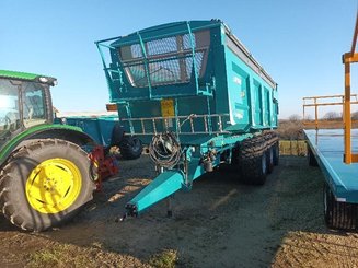 Cereal tipping trailer Rolland RS7840 - 7