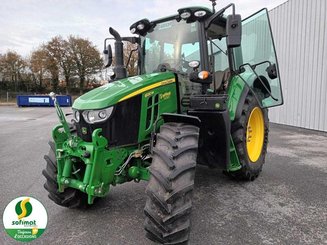 Farm tractor John Deere 6120M - 1