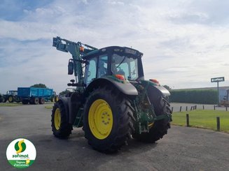 Farm tractor John Deere 6120M - 3