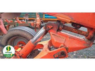 Plough Kuhn VARIMANAGER8 - 4