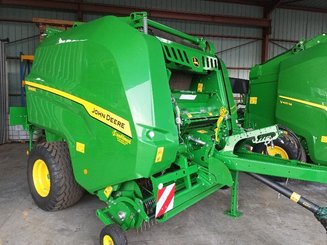 Round baler John Deere V461R - 1