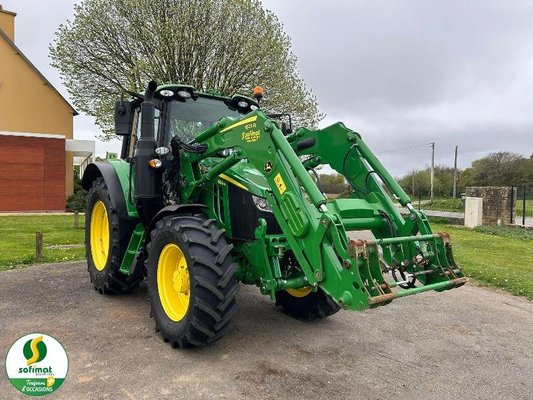 Farm tractor John Deere 6120M - 1