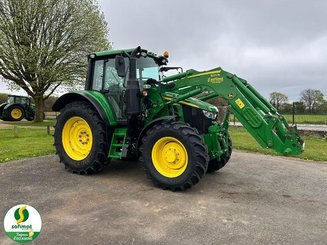 Farm tractor John Deere 6120M - 1