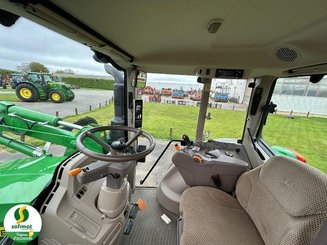 Farm tractor John Deere 6120M - 6