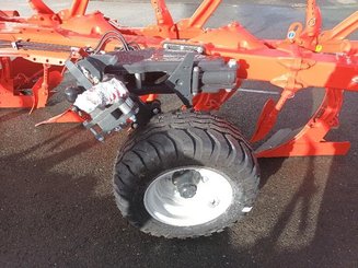 Plough Kuhn VML6 - 2