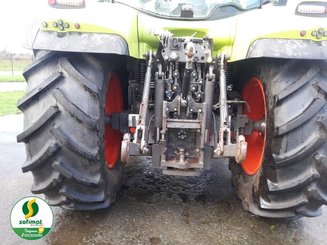 Farm tractor Claas ARION650 - 2