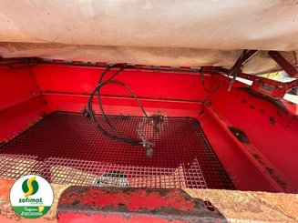 Fertiliser spreader Kuhn MDS935 - 4