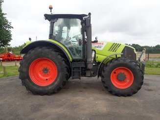 Farm tractor Claas ARION630 - 1