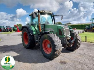Farm tractor Fendt 714 - 1