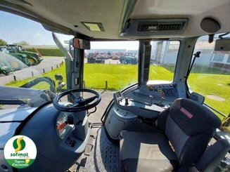 Farm tractor Valtra N122 - 6