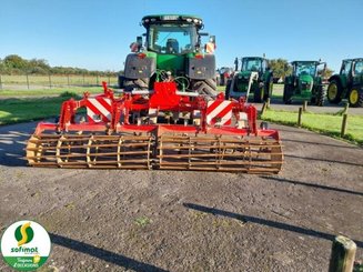 Stubble cultivator Kongskilde VIBROFLEX 7400 - 1