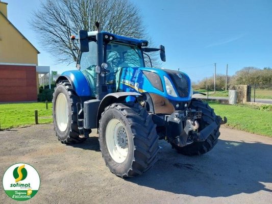 Farm tractor New Holland T7 195S - 1