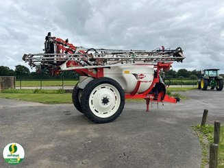 Mounted sprayer Kuhn METRIS4100 - 1